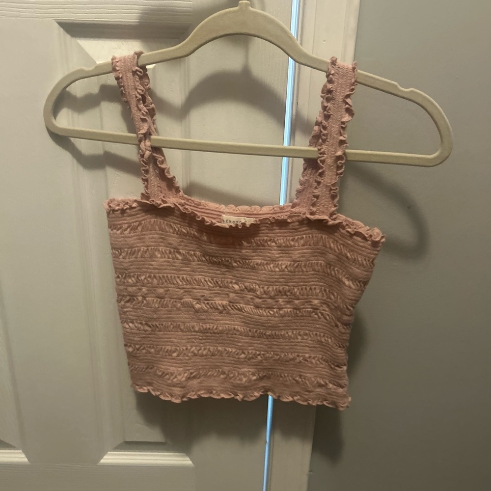Aeropostale Pink Ruffled Knit Crop Top